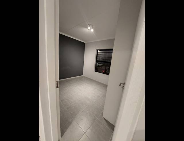 2 BEDROOM APARTMENT RENTED IN AMANZIMTOTI